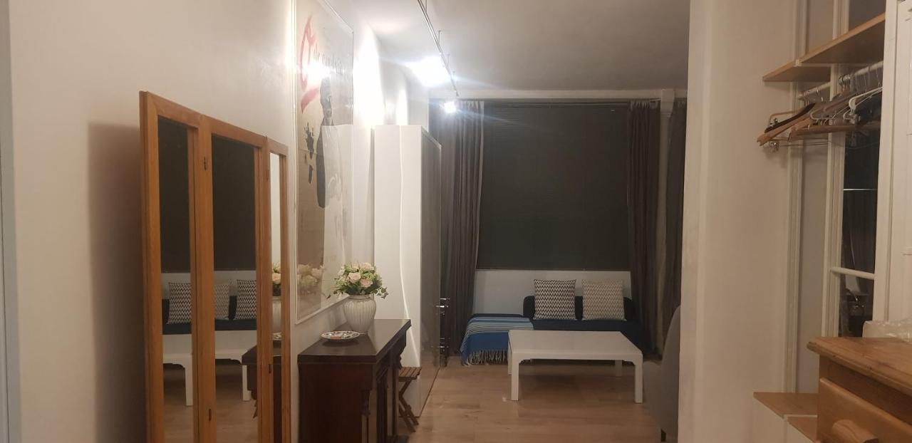 الشقق الفندقية باريسفي  Charming Loft - Tour Eiffel/ Rue Cler المظهر الخارجي الصورة